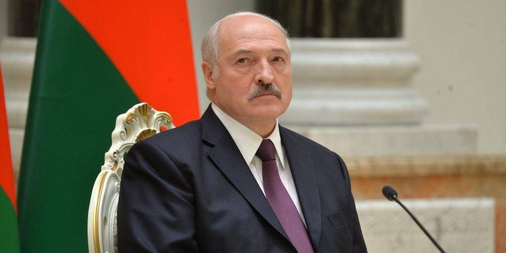 Александр Лукашенко - Лукашенко сравнил число жертв коронавируса и алкоголизма - ruposters.ru - Белоруссия