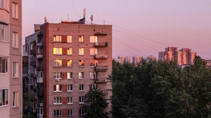 Риэлторы объяснили падение цен на съемные квартиры - piter.tv - Санкт-Петербург