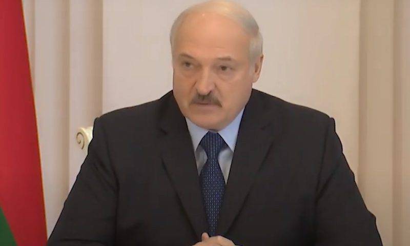 Александр Лукашенко - «Скажут, что испугались»: Лукашенко заявил, что парад на 9 Мая отменять нельзя - bloknot.ru - Россия - Белоруссия