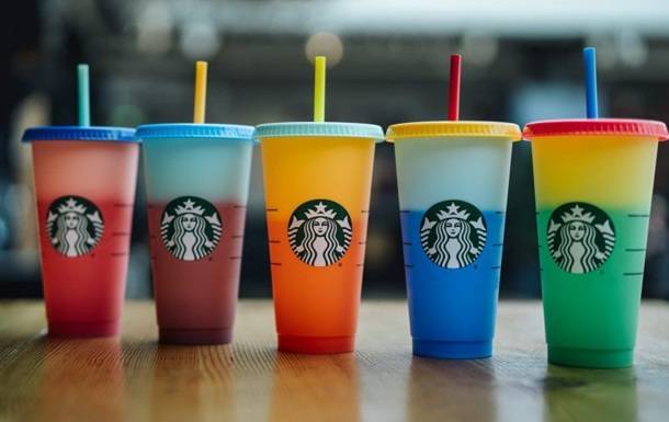 Использованные фирменные стаканы Starbucks взлетели в цене - korrespondent.net - Сша
