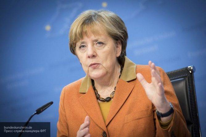 Дональд Трамп - Ангела Меркель - Штеффен Зайберт - Меркель объяснила свой отказ от участия в саммите G7 пандемией - usa.one - Сша - Германия - Вашингтон