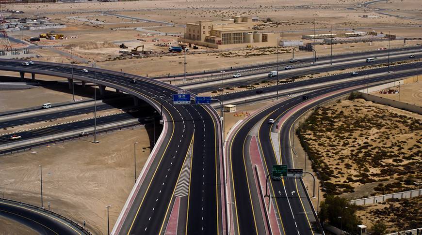 В эмирате Абу-Даби на неделю запретили передвижение между крупнейшими городами - belta.by - Минск - Эмираты - Абу-Даби