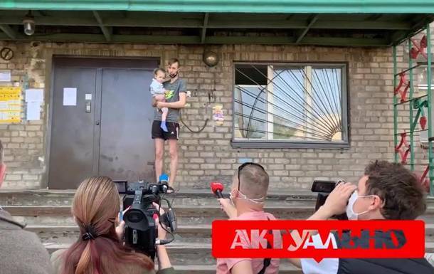 На видео показали закрытое общежитие в Запорожье - korrespondent.net - Запорожье