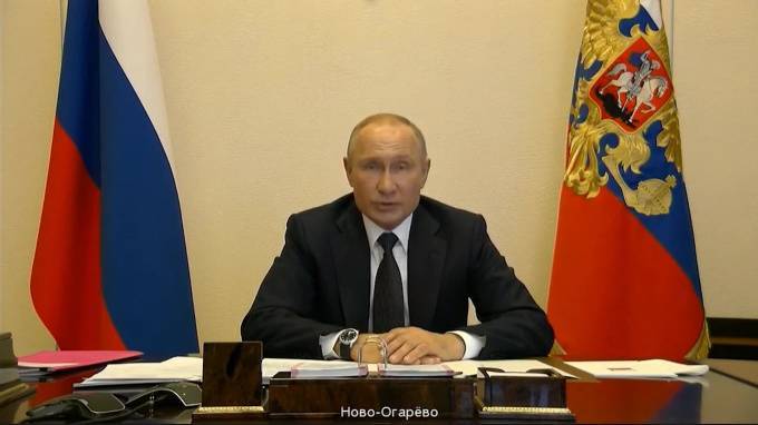Владимир Путин - Дмитрий Песков - Путин 6 мая проведет совещание о поэтапном выходе из режима самоизоляции - piter.tv - Россия