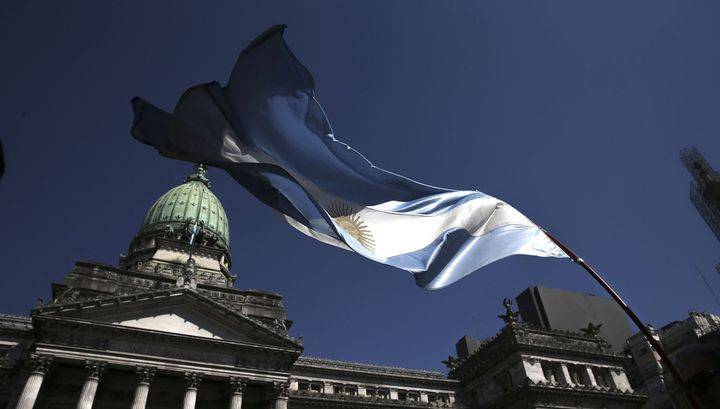 Аргентина вступила в решающий этап реструктуризации госдолга - vesti.ru - Аргентина