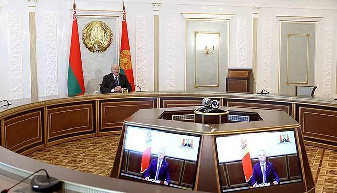 Александр Лукашенко - Игорь Додон - Лукашенко сказал главе Молдовы, что «мы имеем более-менее нормальную обстановку» с коронавирусом - belsat.eu - Ссср - Белоруссия - Молдавия