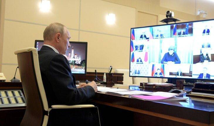 Владимир Путин - Дмитрий Песков - Путин 6 мая проведет совещание о поэтапном выходе из режима ограничений - newtvnews.ru - Россия
