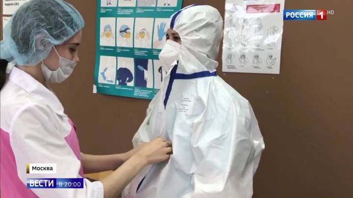 Сократили путь от теории к практике: студенты-медики вышли на передовую борьбы с коронавирусом - vesti.ru