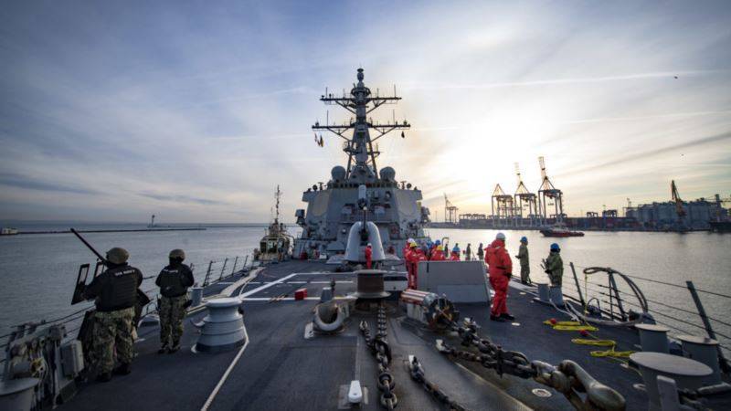 Четыре корабля ВМС США впервые за десятилетия вошли в Баренцево море - golos-ameriki.ru - Сша - Англия