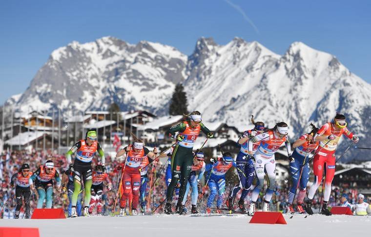 Число зрителей на ЧМ по горнолыжному спорту 2021 года может быть ограничено - news.ru - Италия