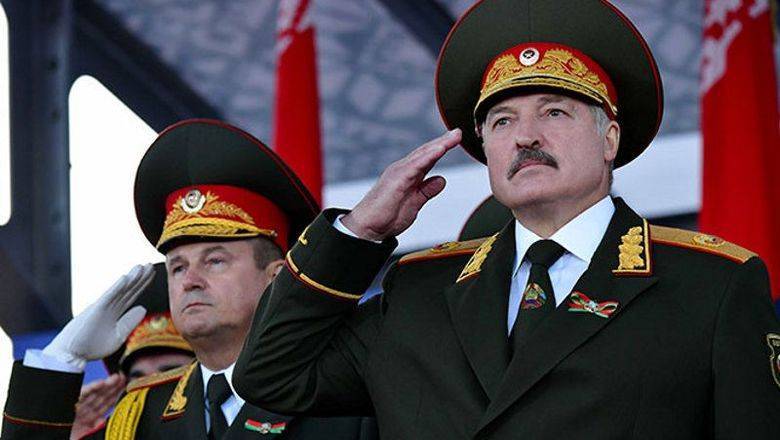 Лукашенко предложил показать минский парад Победы на российском ТВ - newizv.ru - Минск