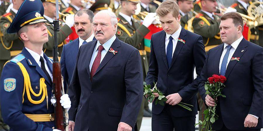 Александр Лукашенко - Лукашенко хочет транслировать минский парад Победы на российских телеканалах - ruposters.ru - Белоруссия - Минск