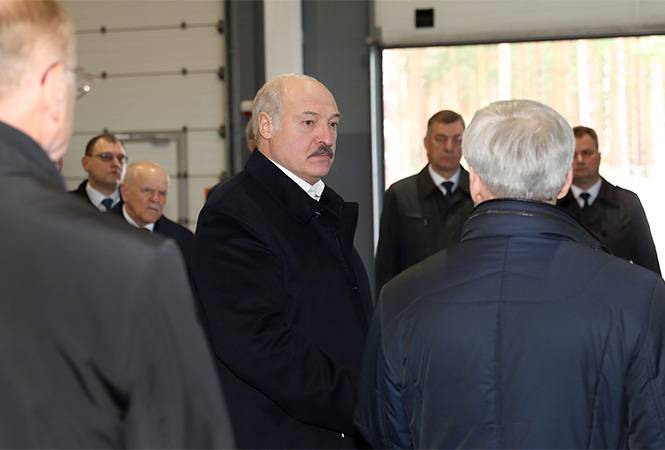 Александр Лукашенко - Лукашенко рассчитывает, что через месяц «эпопея» с коронавирусом закончится - belsat.eu