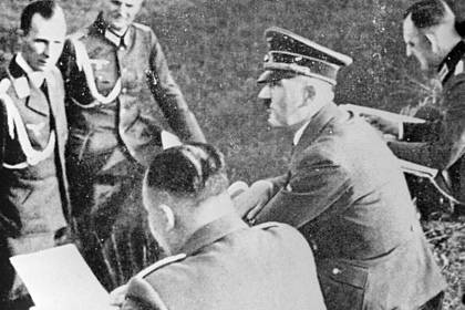 Адольф Гитлер - Пандемия гриппа помогла Гитлеру прийти к власти - lenta.ru - Германия - New York - Нью-Йорк