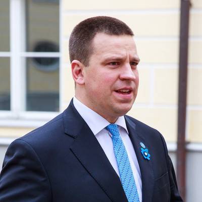 Юри Ратас - Юри Ратас: "Эстония намерена в ближайшие дни ослабить ограничения" - radiomayak.ru - Эстония