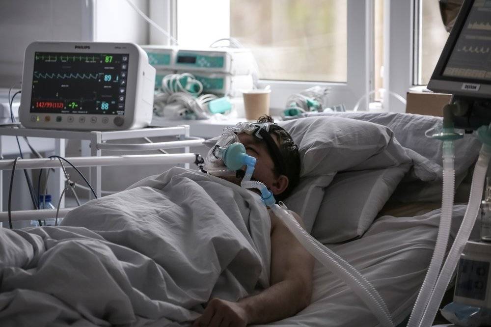Диего Редолар - Нейробиолог назвал причину более высокой смертности у мужчин от коронавируса - vm.ru