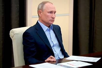 Владимир Путин - Дмитрий Песков - Путин изучит рекомендации по снятию режима ограничений - lenta.ru