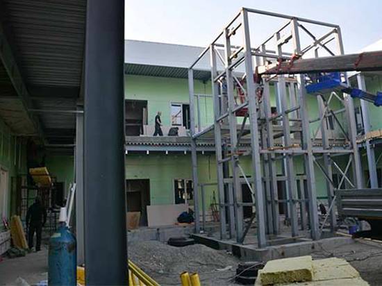 Каким оборудованием оснастят военные медцентры: строят в три смены - newtvnews.ru - Россия - Нижний Новгород