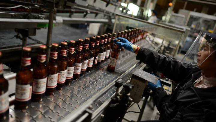 Коронавирус ударил по пенному: Budweiser отчиталась об убытках - vesti.ru