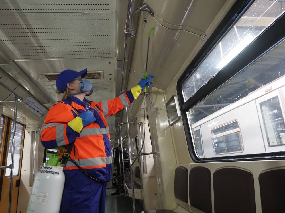 Запасы дезинфицирующих средств столичного метро составляют около 90 тонн - vm.ru