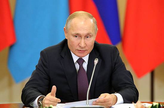 Владимир Путин - Путин назвал стратегической задачей продолжение бесперебойной работы транспорта при пандемии - pnp.ru - Россия