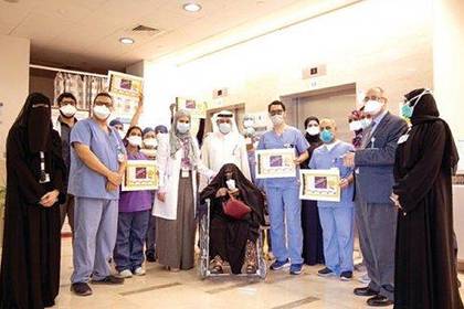 85-летняя женщина вылечилась от коронавируса за полтора месяца - lenta.ru - Катар - Доха