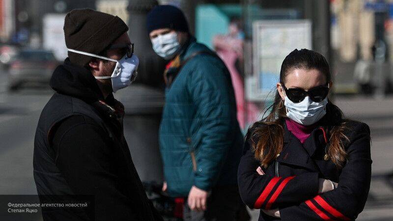 Петербуржцев обязуют носить маски и перчатки в период пандемии коронавируса - inforeactor.ru - Россия - Санкт-Петербург