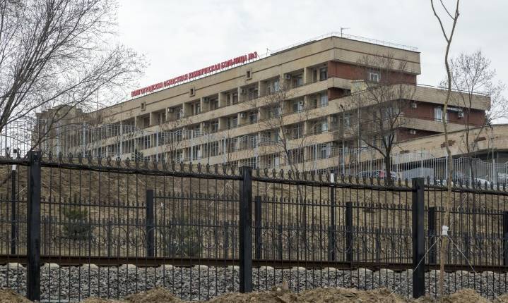 В Волгограде в провизорном госпитале по коронавирусу массово заболели врачи - newtvnews.ru - Волгоград