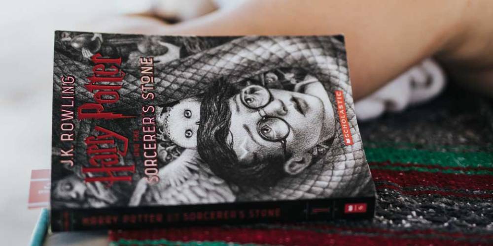 Гарри Поттер - Джоан Роулинг - Знаменитые актеры прочитают вслух первую книгу о Гарри Поттере - detaly.co.il - Англия