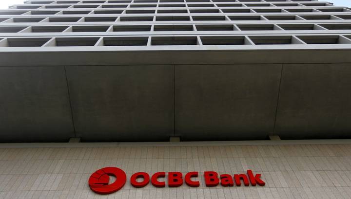 Прибыль финансовой корпорации OCBC упала на 43% - vesti.ru - Китай - Сингапур