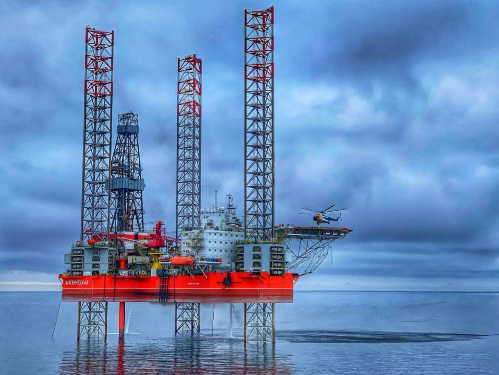 Цены на нефть растут на фоне ослабления ограничений по коронавирусу - vm.ru - Москва