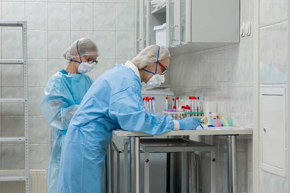 Почти пять миллионов тестов на коронавирус провели в России - vm.ru - Россия