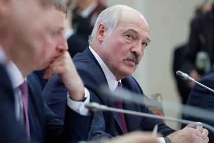 Александр Лукашенко - Лукашенко призвал белорусов защищать Победу от клеветы - lenta.ru - Белоруссия
