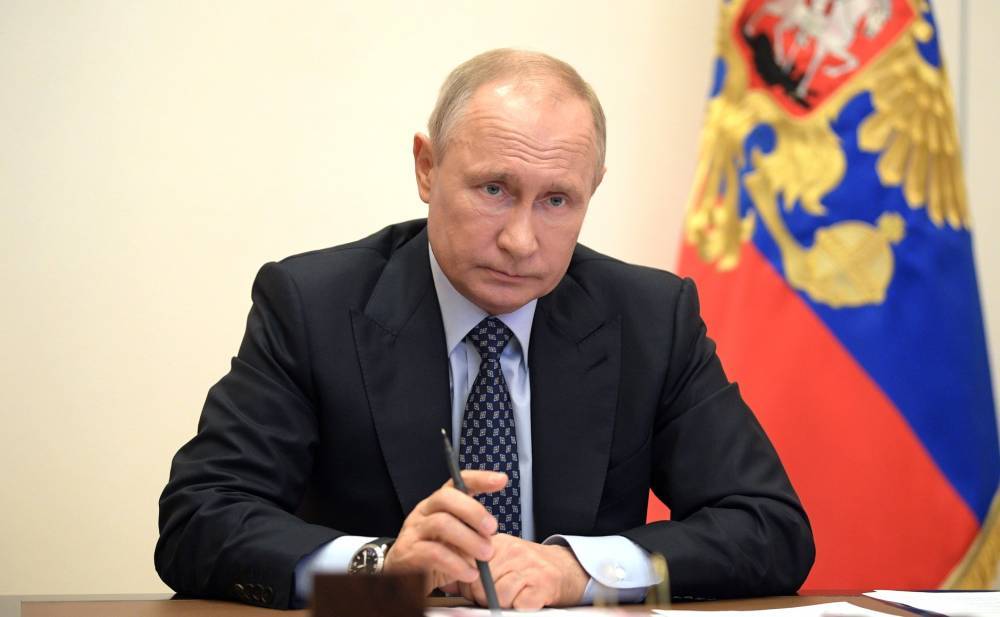 Владимир Путин - Путин рассказал о своей первой работе после окончания вуза - vm.ru - Россия