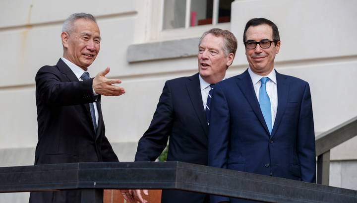 Стивен Мнучин - Роберт Лайтхайзер - Лю Хэ - США и Китай договорились укреплять сотрудничество для выполнения торговой сделки - vesti.ru - Сша - Китай