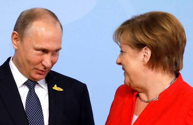 Владимир Путин - Ангела Меркель - Путин и Меркель обменялись поздравлениями накануне 9 мая - newtvnews.ru - Россия - Германия