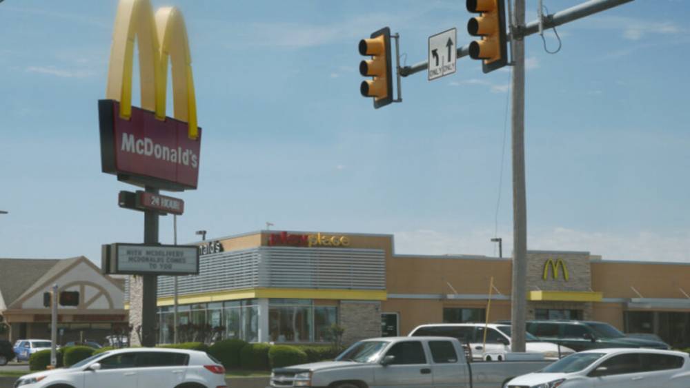Клиентка McDonald's открыла огонь по сотрудникам заведения из-за коронавирусных ограничений - germania.one - Германия - Usa - штат Оклахома