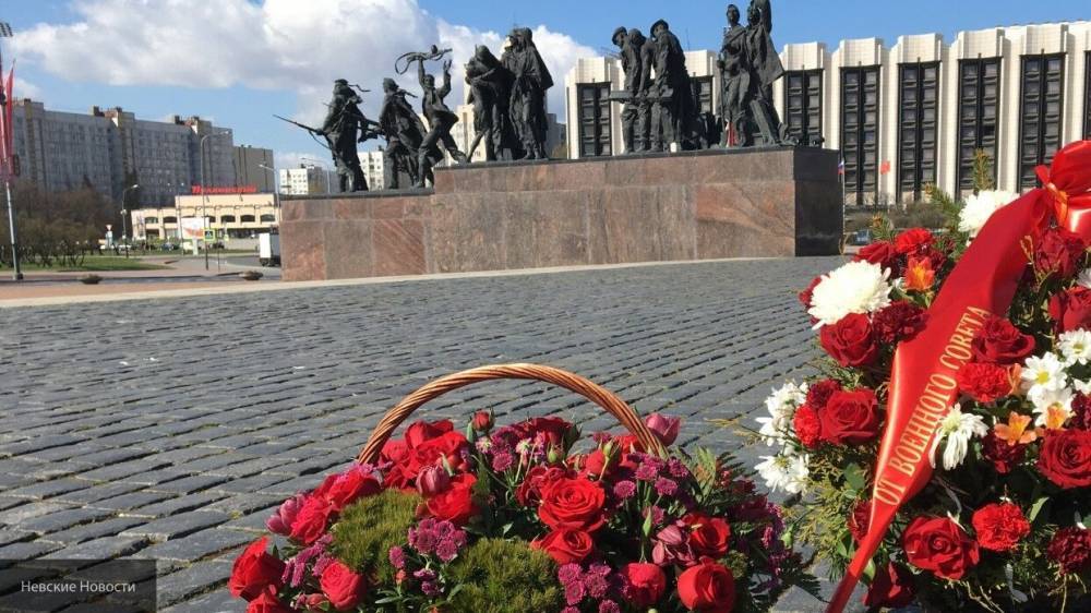 Минута молчания в память погибших предварила онлайн-шествие "Бессмертного полка" - nation-news.ru
