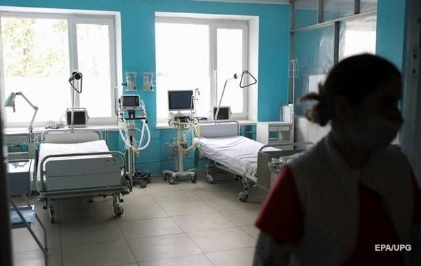 За выходные от коронавируса умерли два медика - korrespondent.net - Украина