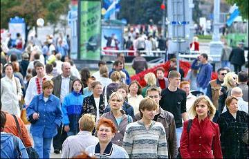 Белорусы стали терять работу в малых городах и промышленности - charter97.org - Белоруссия - Минск