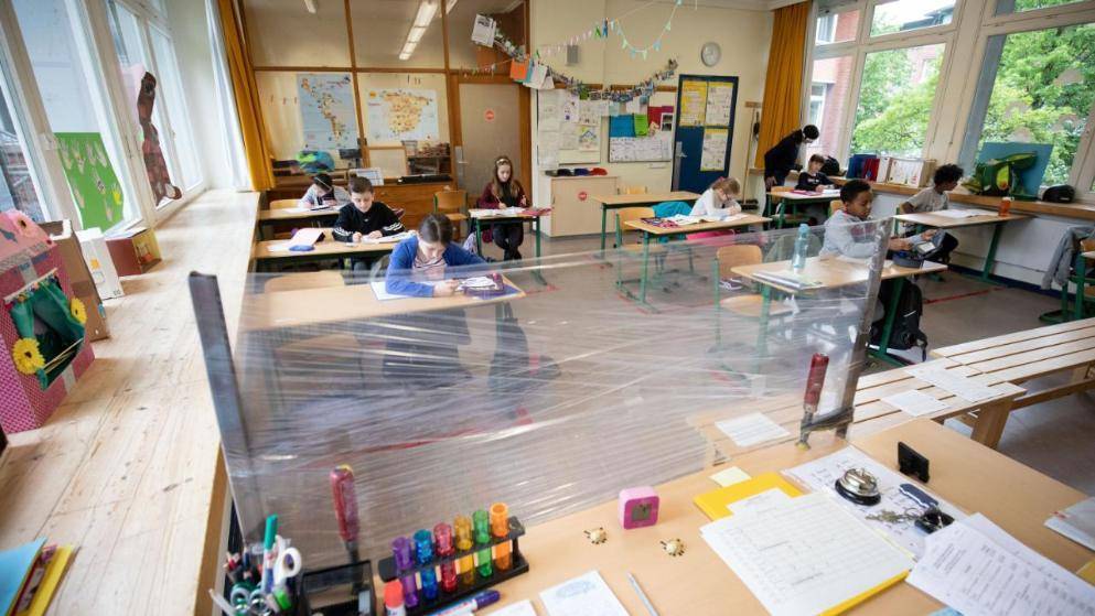Хаос в школах: немцы в ярости от неспособности правительства наладить учебный процесс - germania.one - Германия