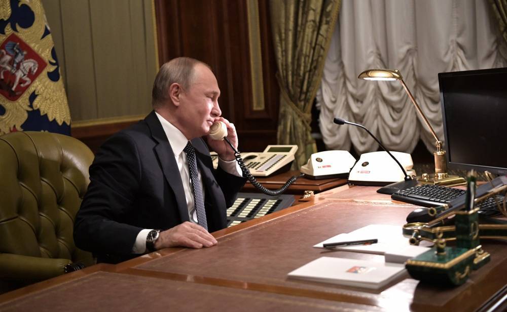 Владимир Путин - Никола Пашинян - Путин провел телефонный разговор с зараженным COVID-19 премьером Армении - vm.ru - Россия - Армения