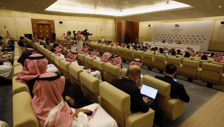 ЦБ Саудовской Аравии предоставил 13,3 миллиарда долларов банковскому сектору страны - vesti.ru - Саудовская Аравия