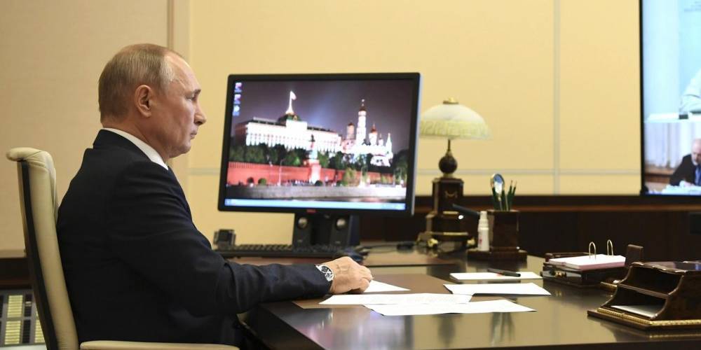 Владимир Путин - Путин объявил о необходимости вернуться к работе по поправкам в Конституцию - ruposters.ru - Россия