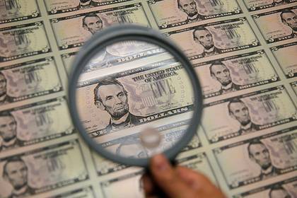 В США перестали верить в доллар - lenta.ru - Сша