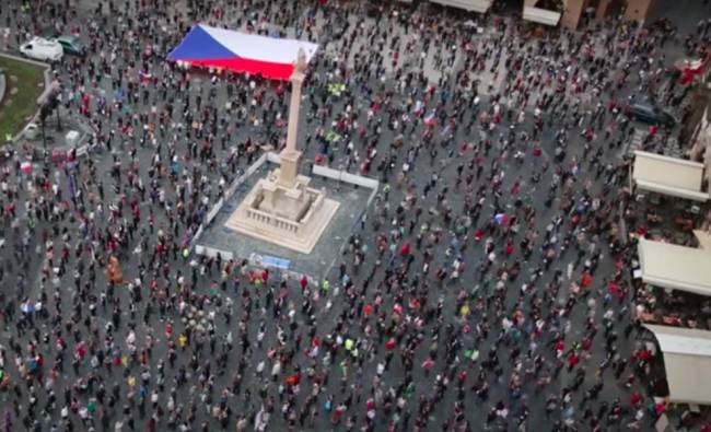 По всей Чехии прошли акции протеста - eadaily.com - Тайвань - Прага - Чехия