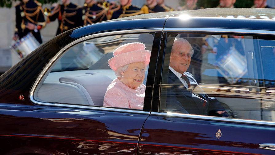 королева Елизавета II (Ii) - принц Филип - Супруг Елизаветы II отметил 99-й день рождения - gazeta.ru - Англия - Лондон
