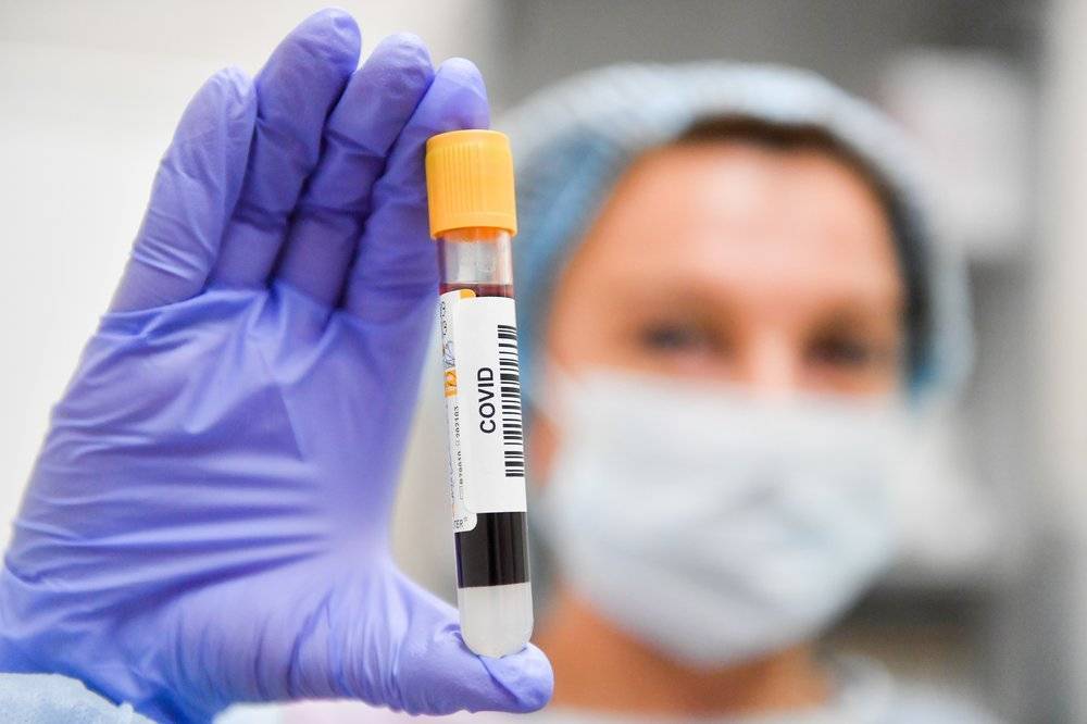 Ученые выяснили, носители какой группы крови менее подвержены коронавирусу - vm.ru