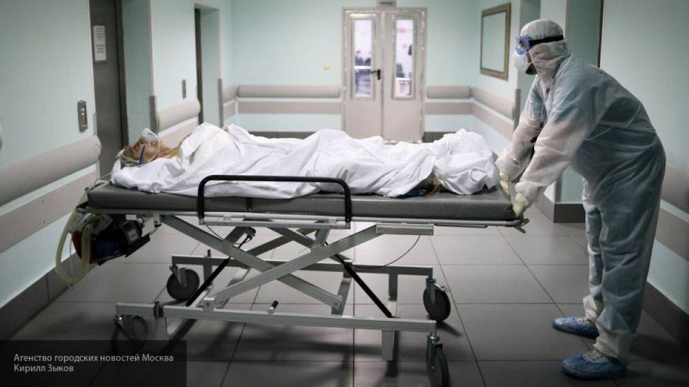 Массимо Клементи - Вирусолог Клементи заявил, что второй волны распространения коронавируса можно избежать - nation-news.ru - Италия