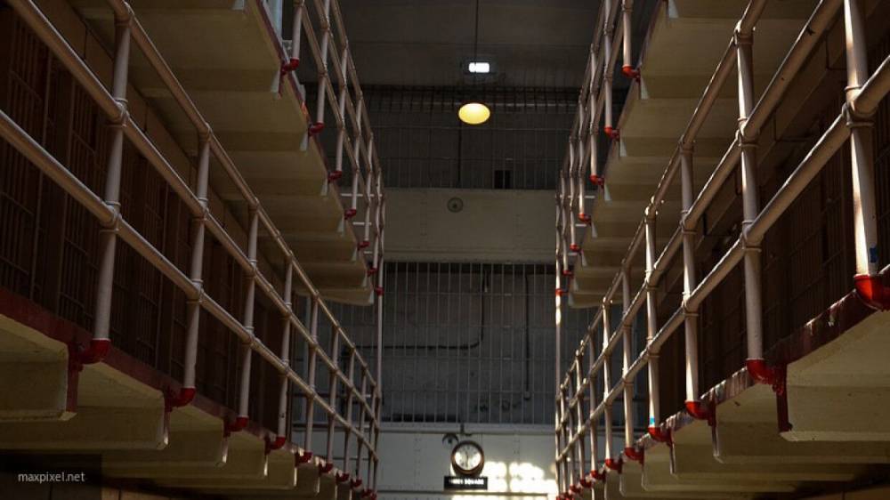Американские власти закрыли федеральные тюрьмы из-за беспорядков в стране - nation-news.ru - Сша